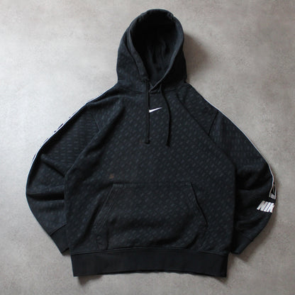 Nike Hoodie (Mann-M) [ENTDECKT]