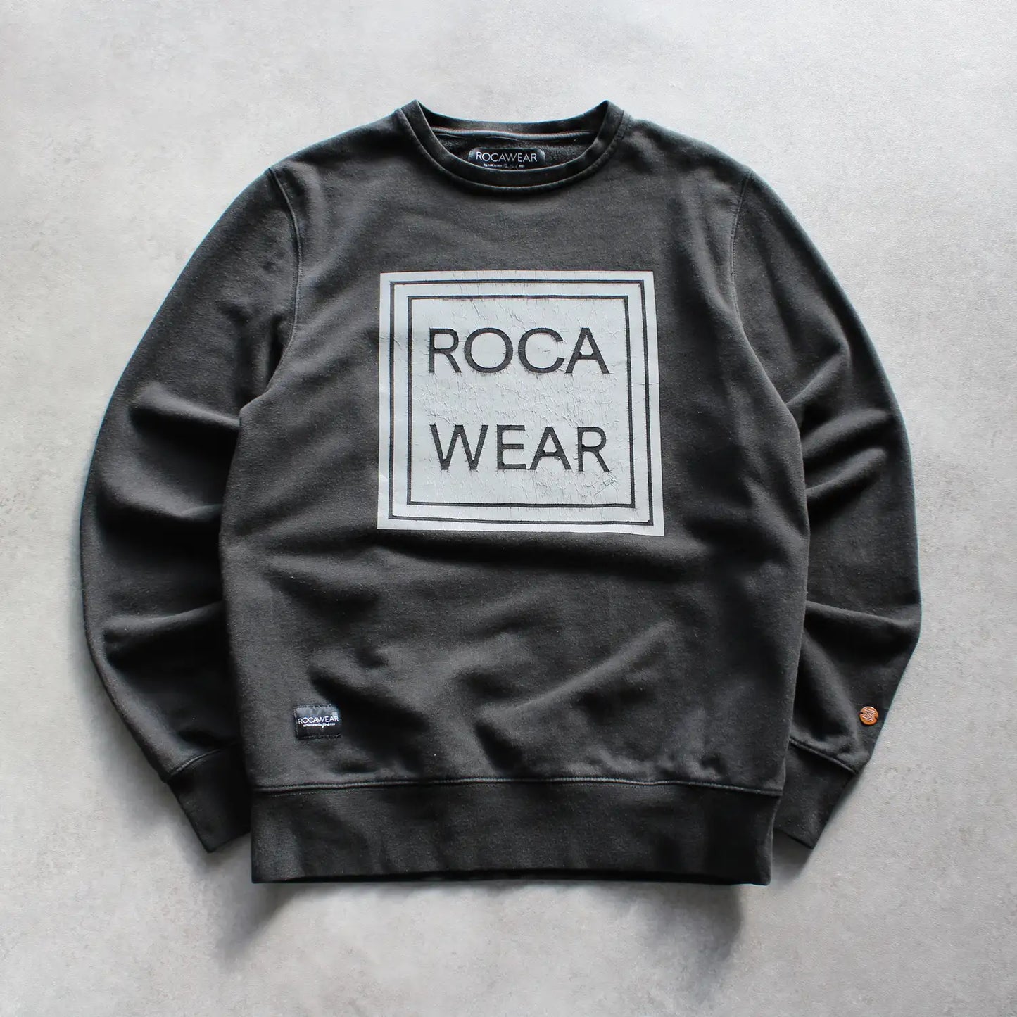 Rocawear Box Logo Sweatshirt – Black (Man-S)