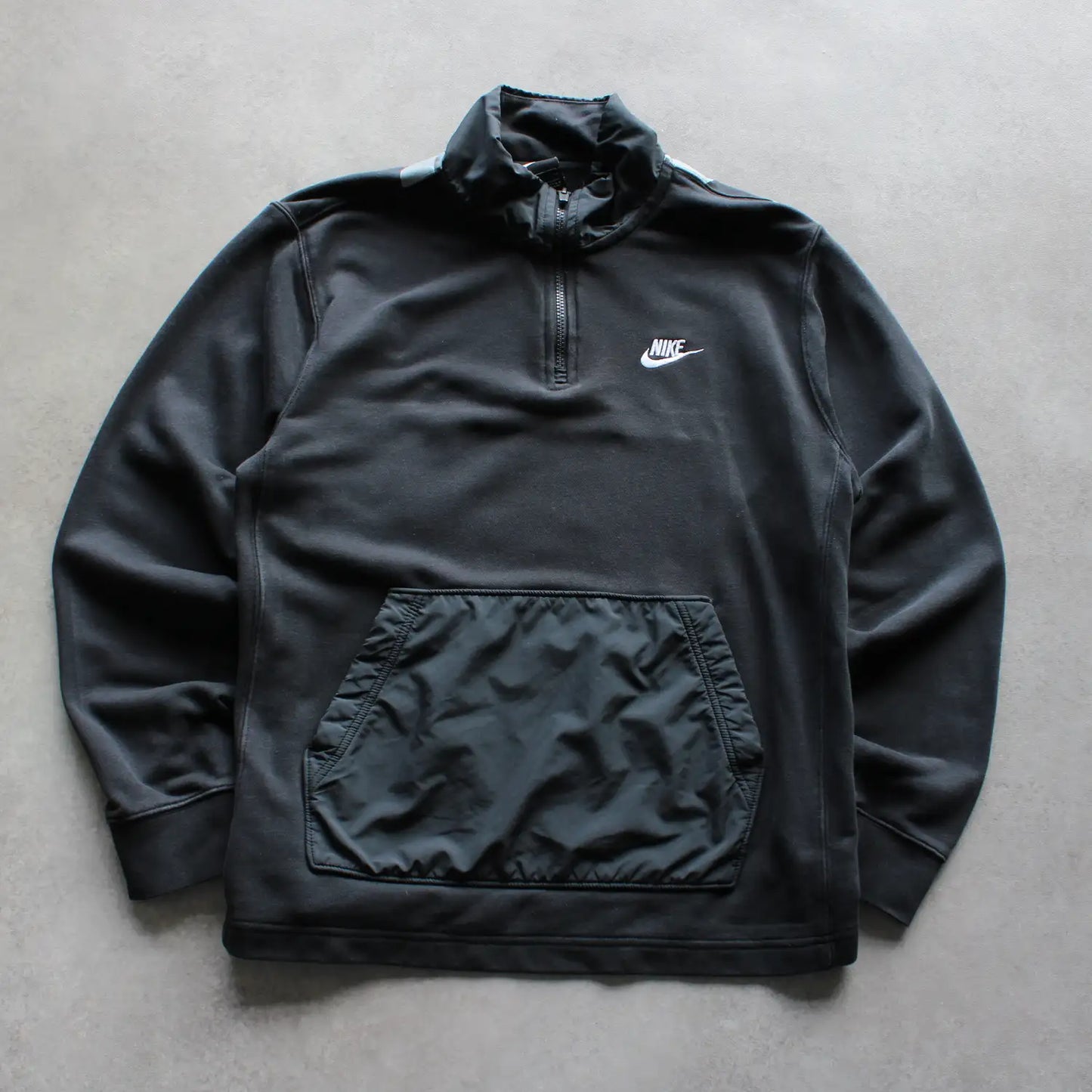 Nike Quarter-Zip Hybrid Sweatshirt – Black (Man-S)