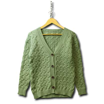 Gestrickter Pullover mit Knöpfen (Größe L)