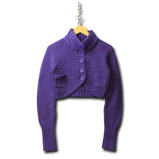 Zoi – Kurzer Strickpullover (Größe M)