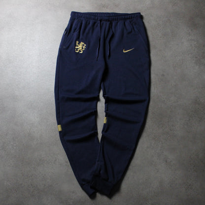 Nike Chelsea Sweatpants (Man-M)