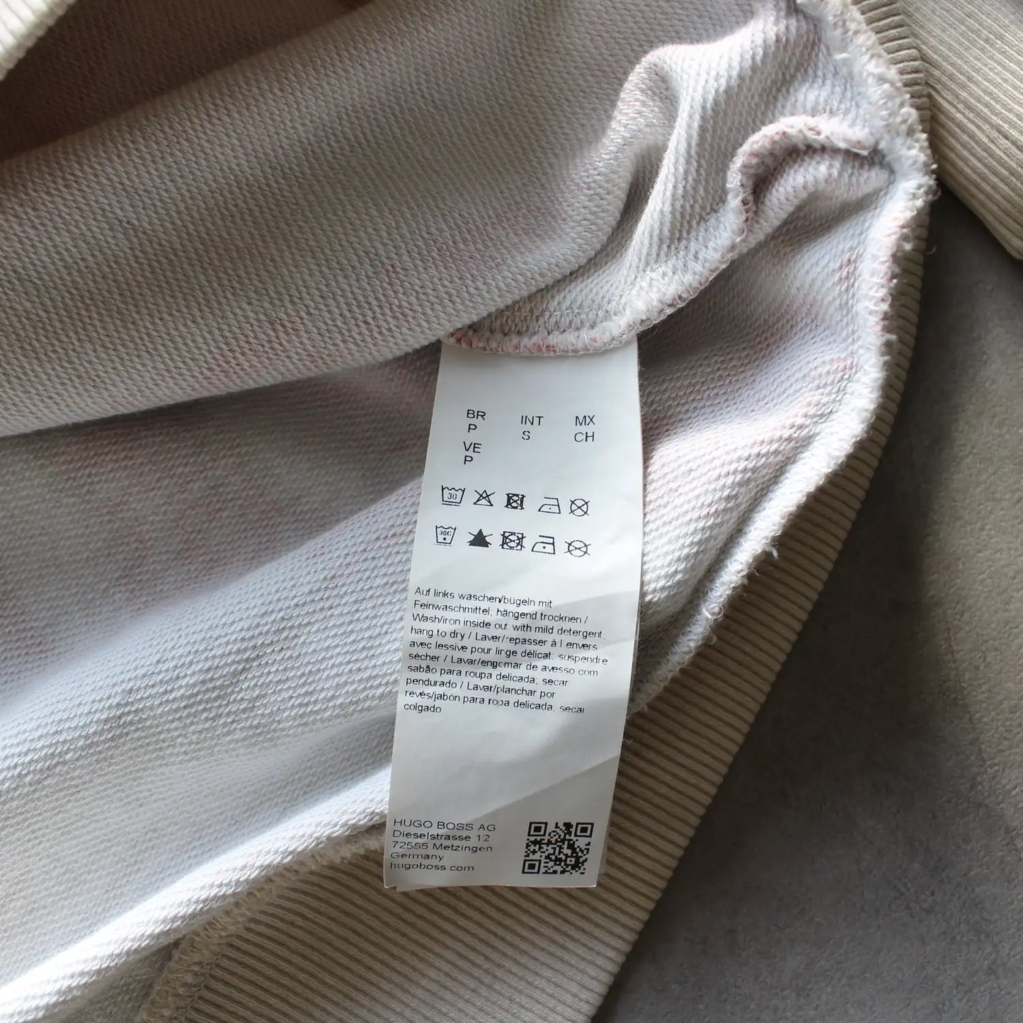 Hugo Boss Dashimaki Sweatshirt – Red/White (Man-S)