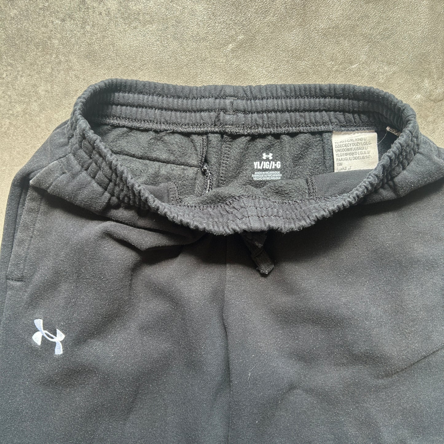 Under Armour Junior Black Joggers L