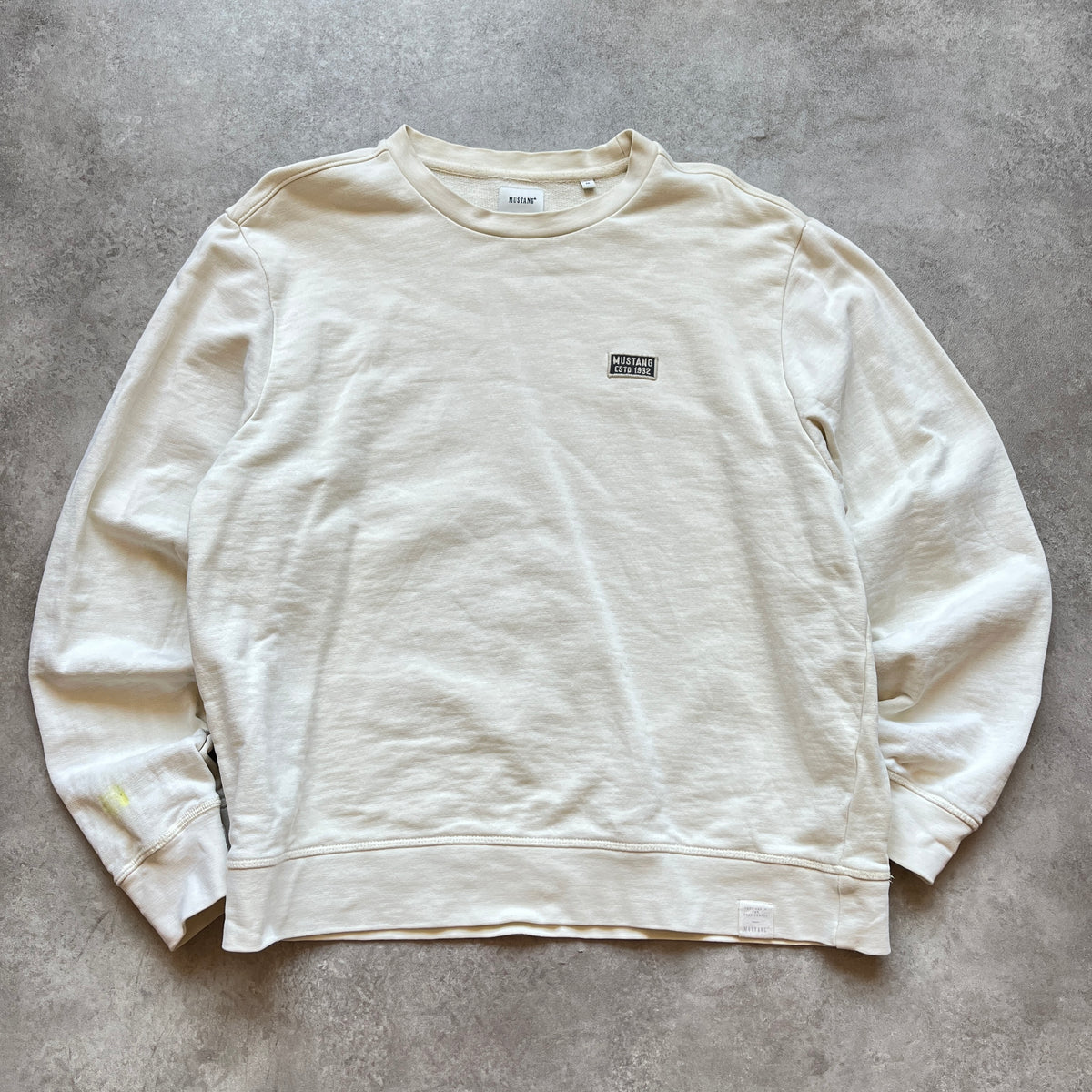 Mustang Cream Sweatshirt M