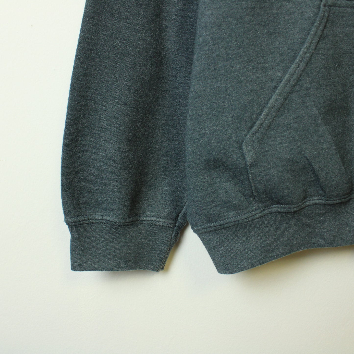 Boston-Druck auf Gildan-Hoodie (Größe M) 