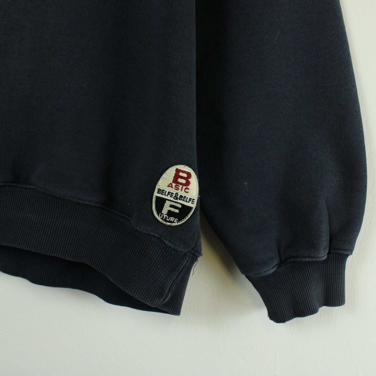 Belfe &amp; Belfe Vintage Sweater (Size-L)
