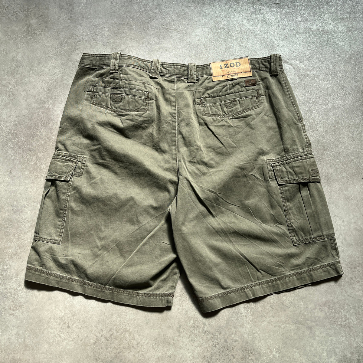 Izod Khaki Cargo Shorts W42