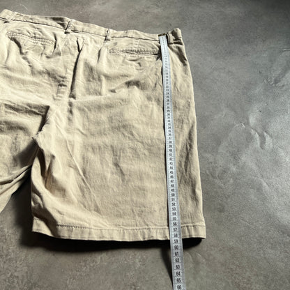 Old Navy Beige Chino Shorts W40