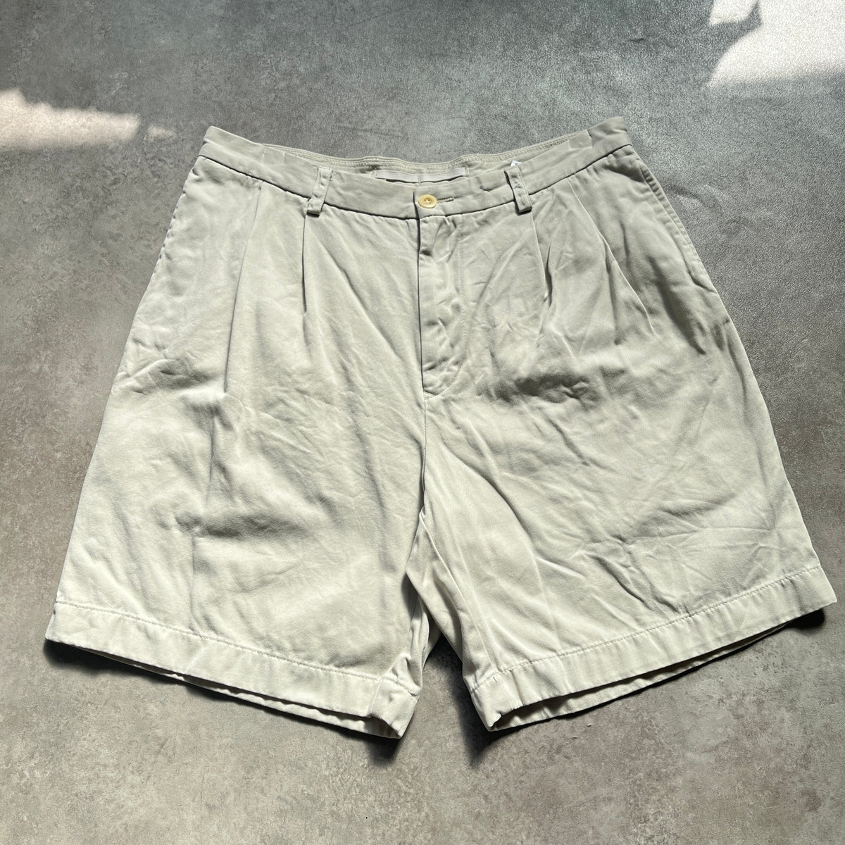 Nautica Beige Pleated Shorts W34
