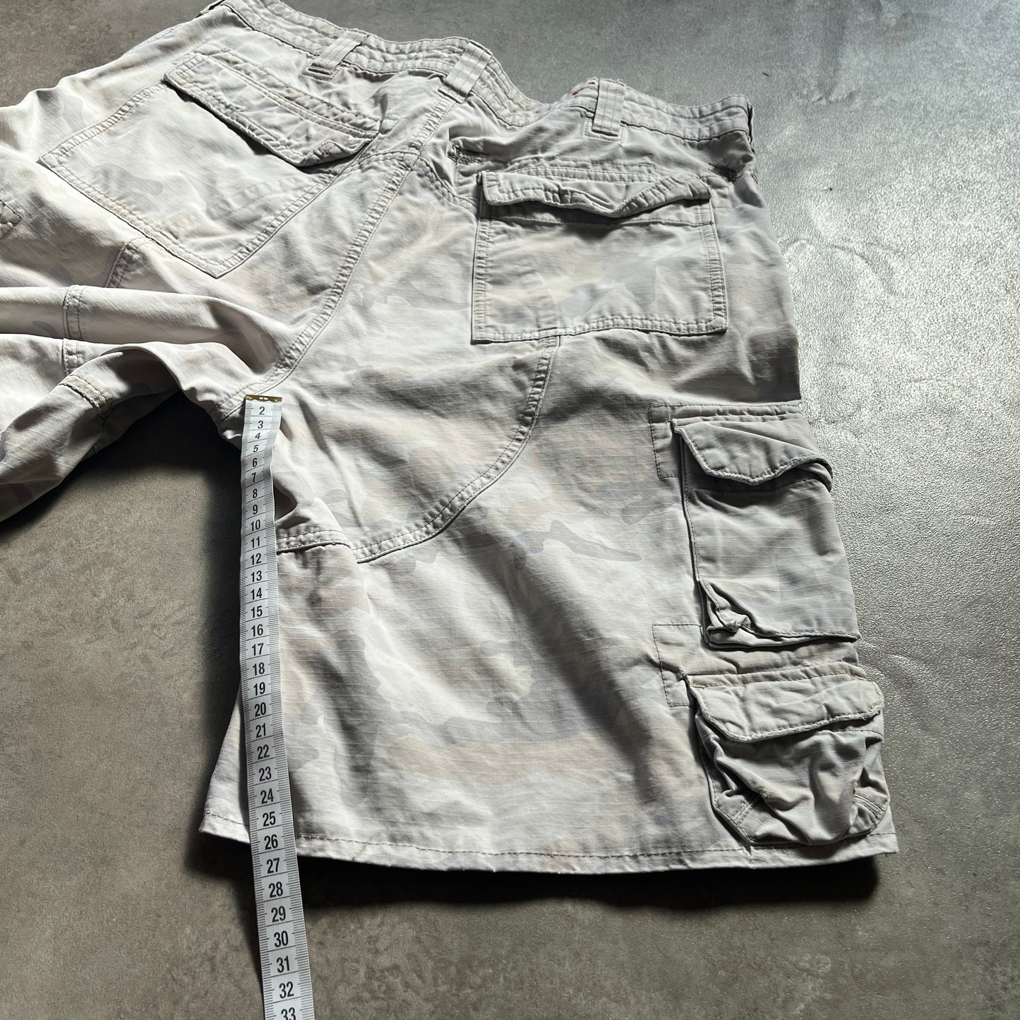 Cargo Supply Grey Camo Cargo Shorts W38