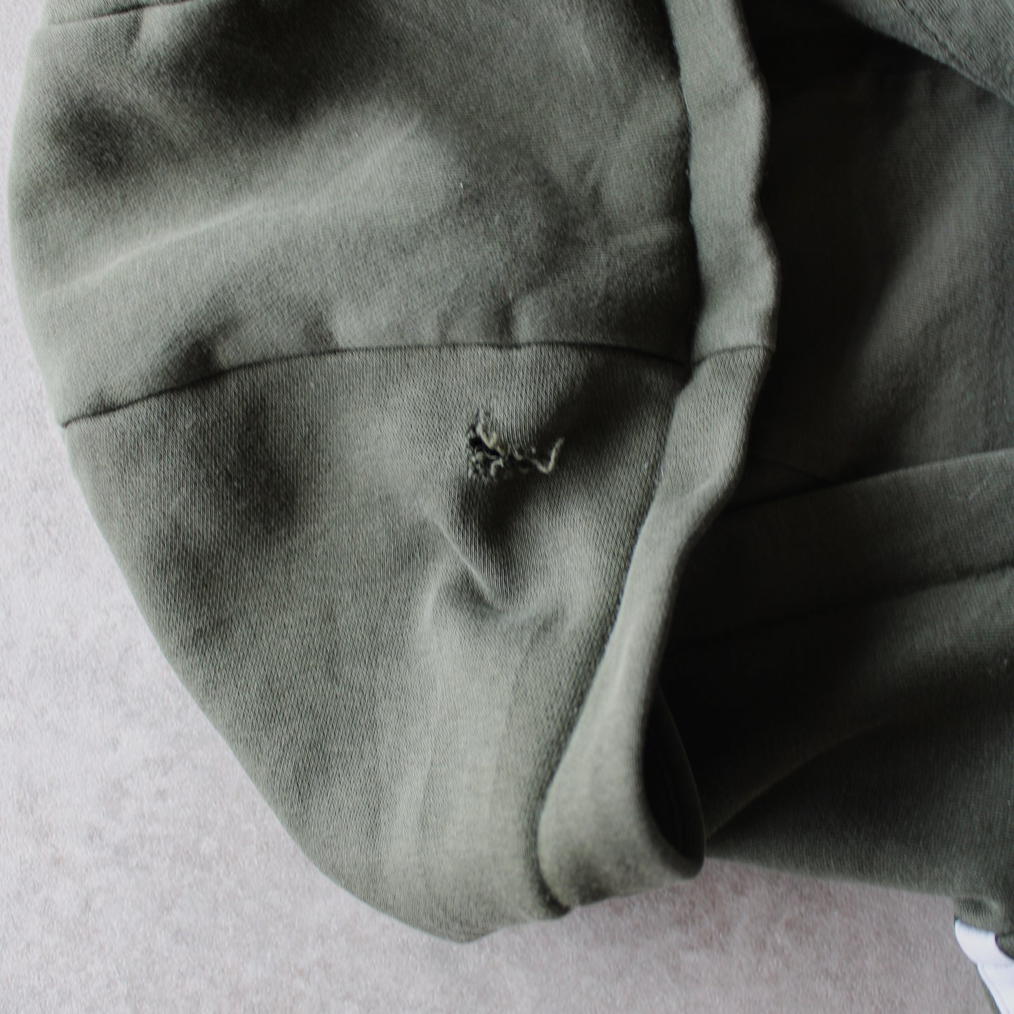 Adidas Embrioed Zip Up Hoodie (Herren - L) [ENTDECKT]