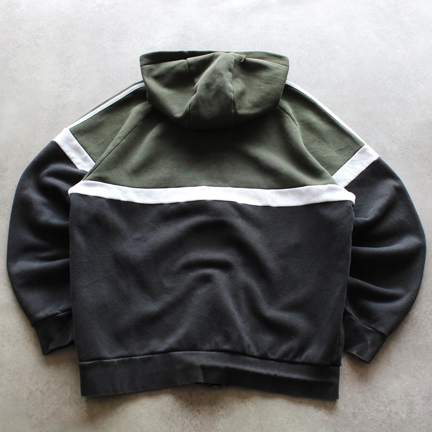 Adidas Embrioed Zip Up Hoodie (Herren - L) [ENTDECKT]