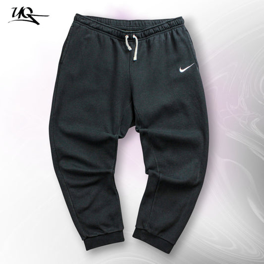 Nike Jogginghose (Größe XL)