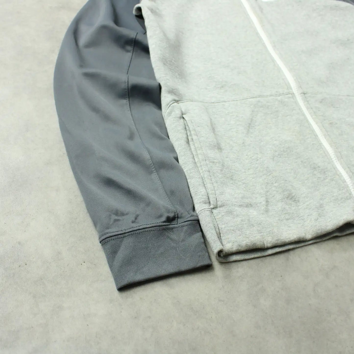 Nike Zip Up Hoodie – Grey (Teen-XL / 158 cm)