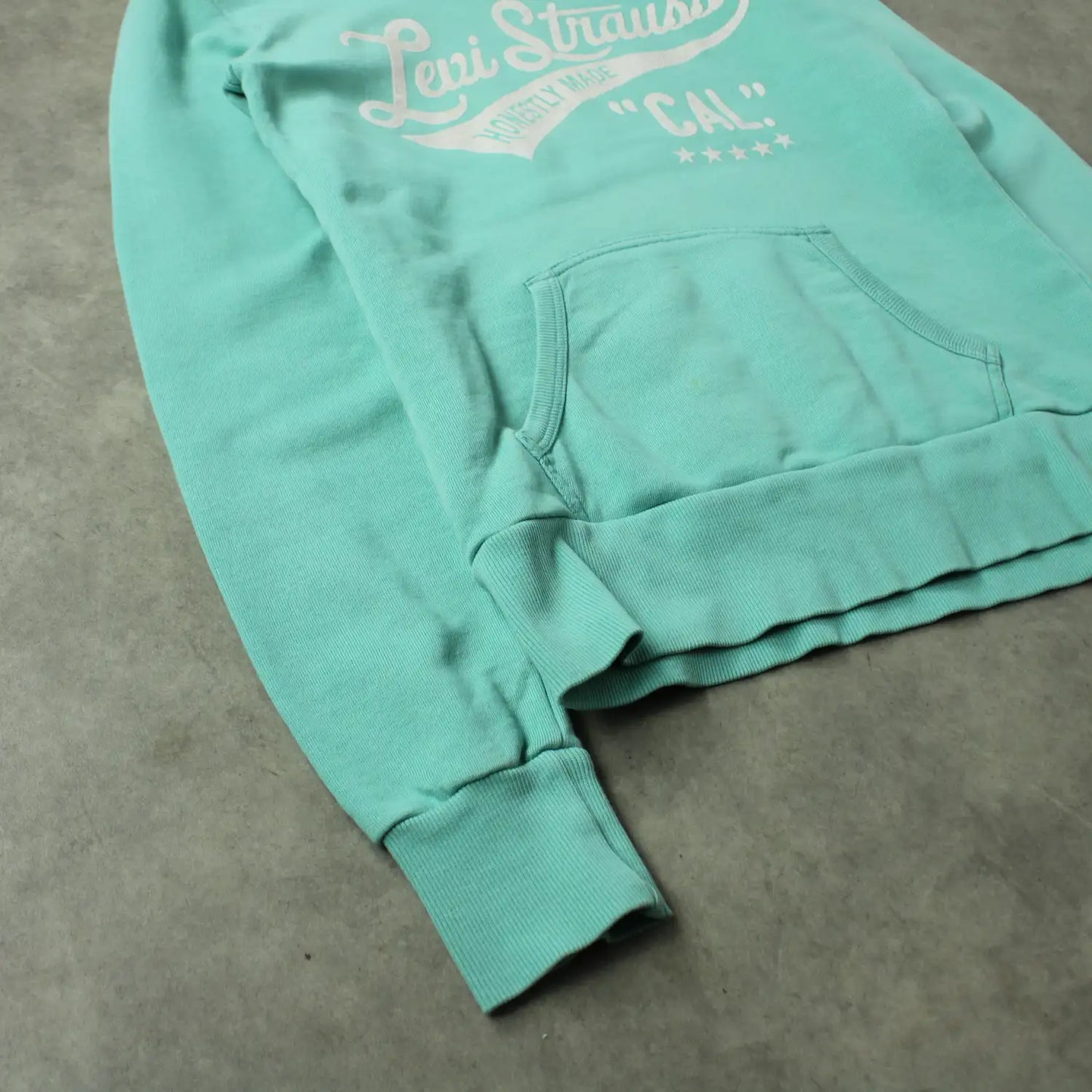 Levi’s Printed Hoodie – Mint (Woman-M)