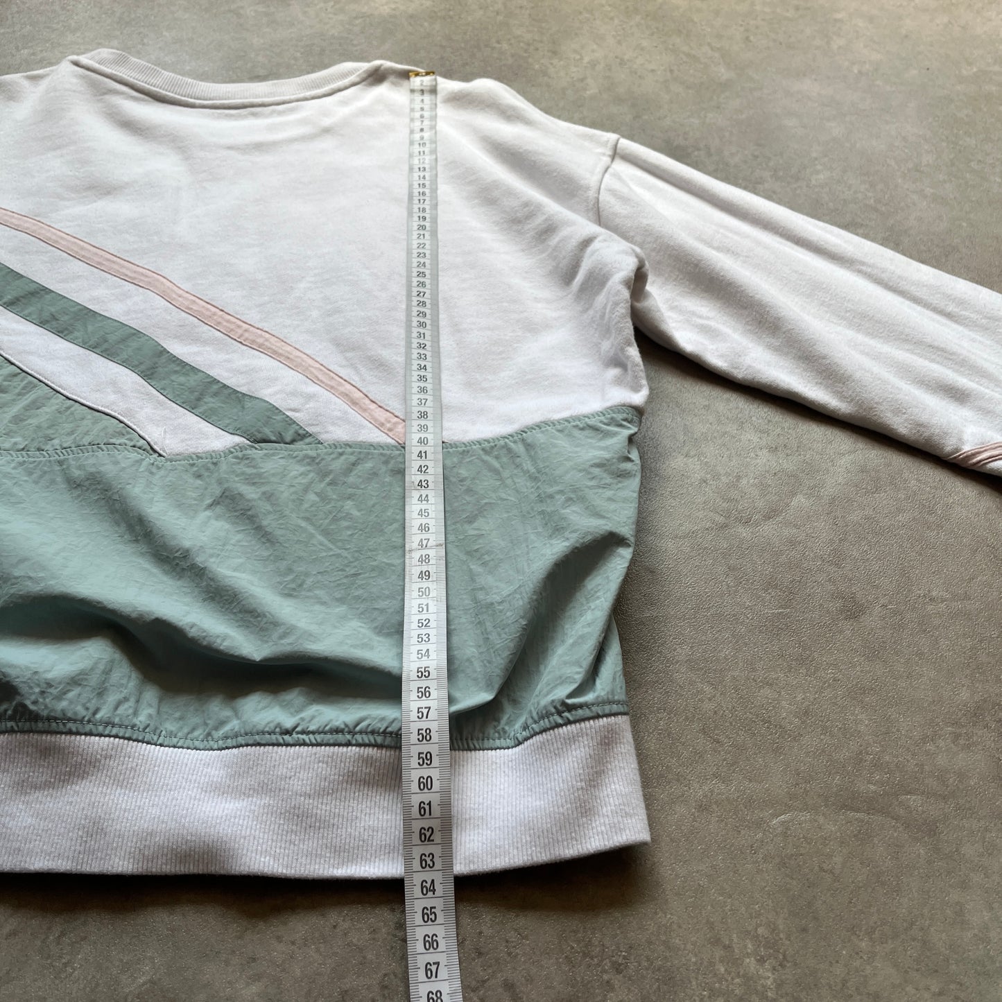 Review White Green Cropped Sweatshirt L