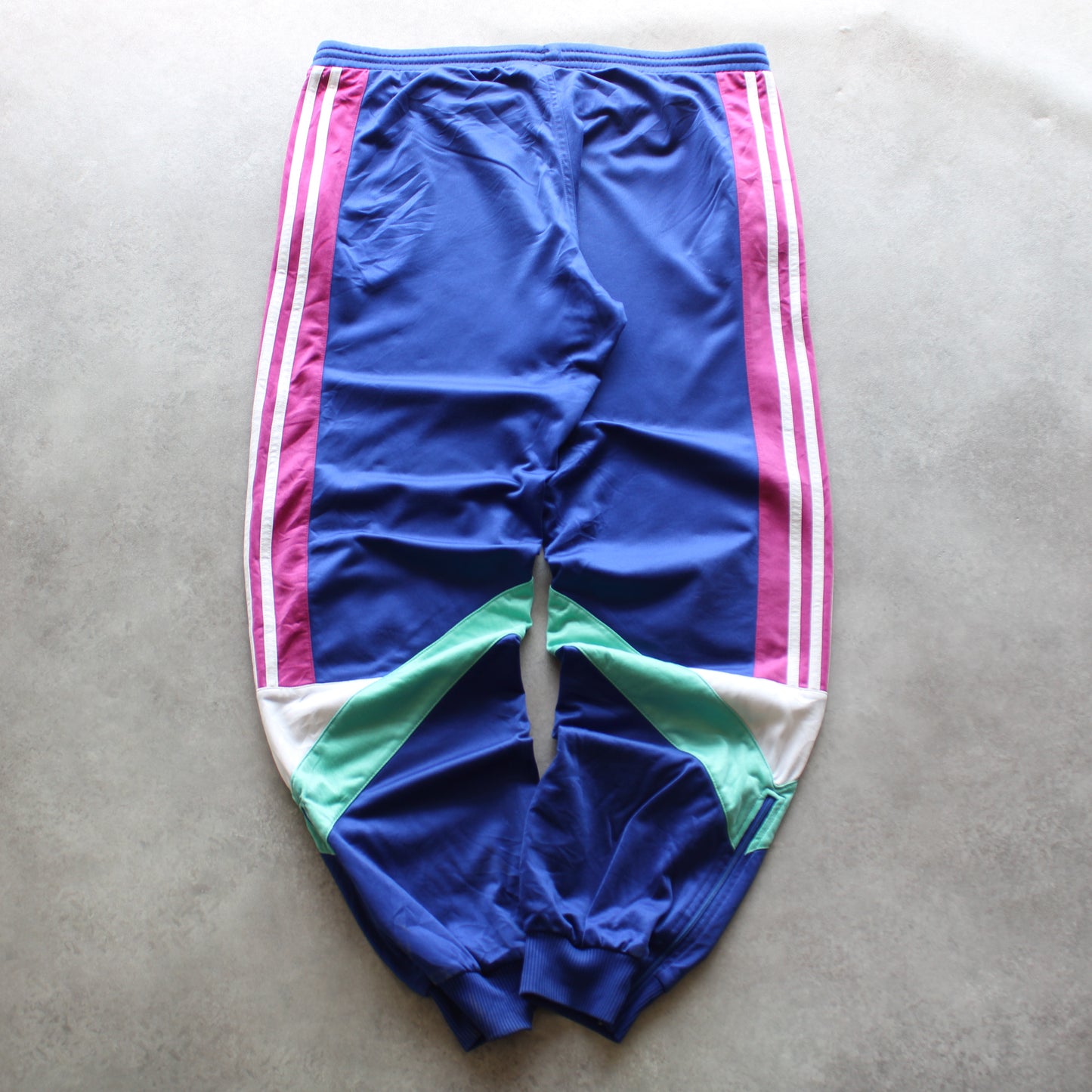 Adidas Embrioed Jogginghose (Herren-XXL) [ENTDECKT]