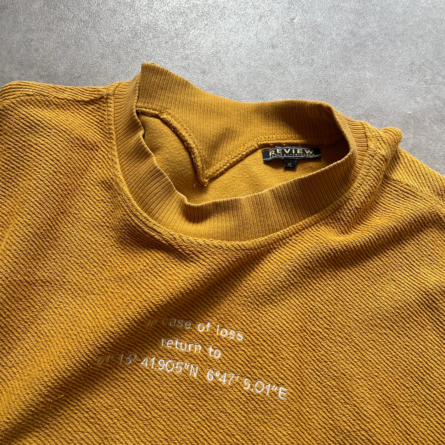 Review Mustard Sweatshirt XL