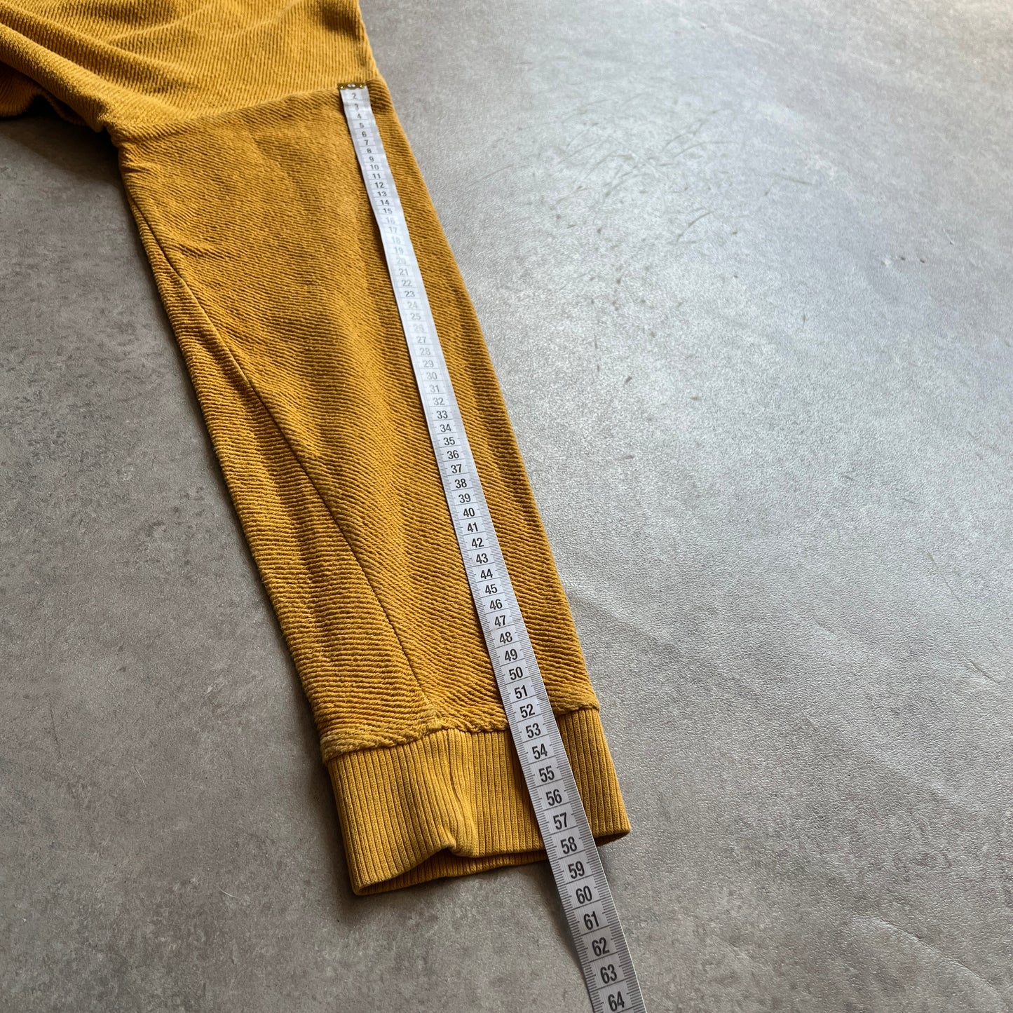 Review Mustard Sweatshirt XL