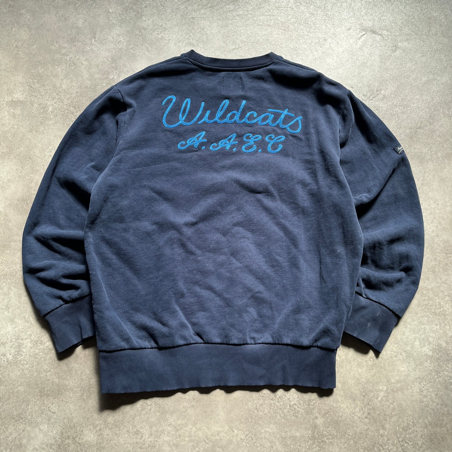 Superdry Navy Sweatshirt L
