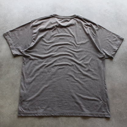 T-Shirt mit Raupenaufdruck (Herren - XXL)