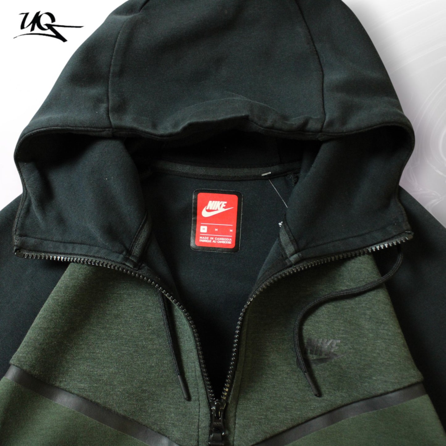 Nike Tech Fleece Full Zip Hoodie (Größe M) 