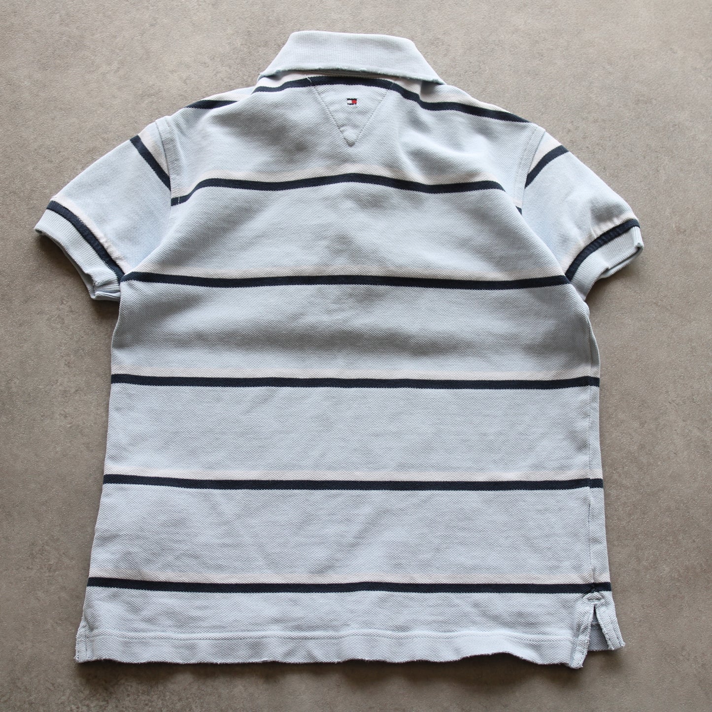 Tommy Hilfiger Poloshirt mit Stickerei (Kind - 116 cm) [ENTDECKT]