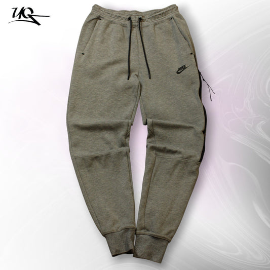 Nike Jogginghose (Größe XS) 