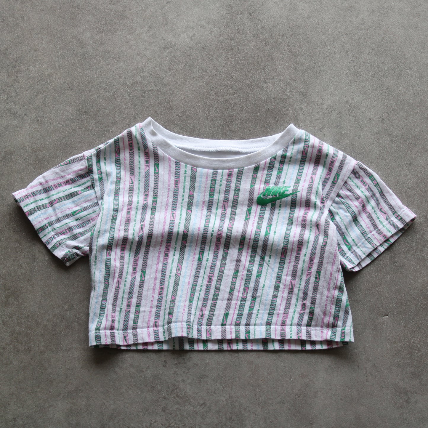 Nike bedrucktes T-Shirt (Kind - 86 cm)