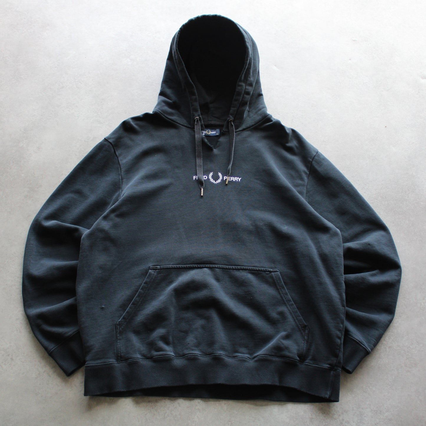 Fred Perry Embrioed Hoodie (Herren-XXL) [ENTDECKT]