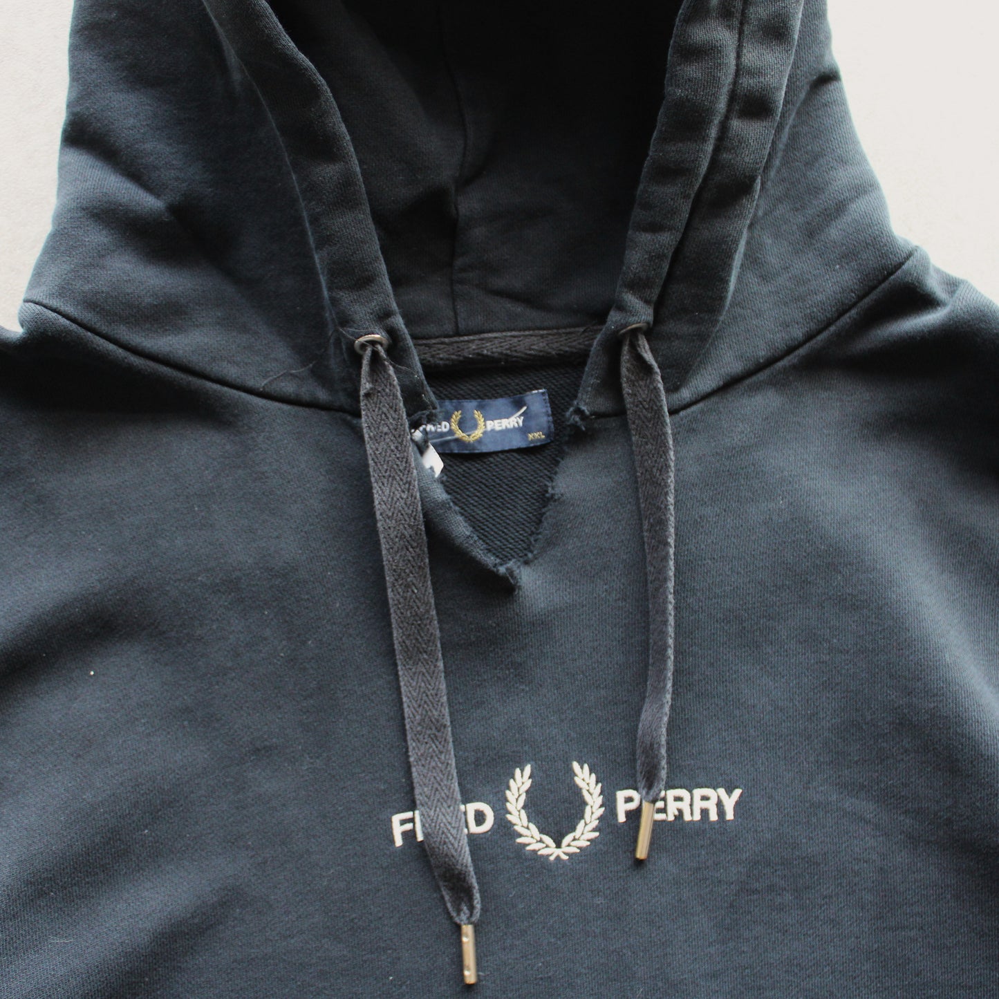 Fred Perry Embrioed Hoodie (Herren-XXL) [ENTDECKT]