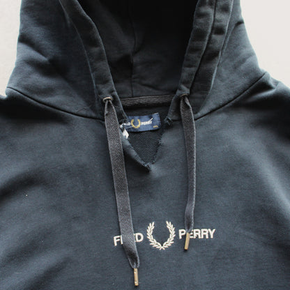 Fred Perry Embrioed Hoodie (Herren-XXL) [ENTDECKT]