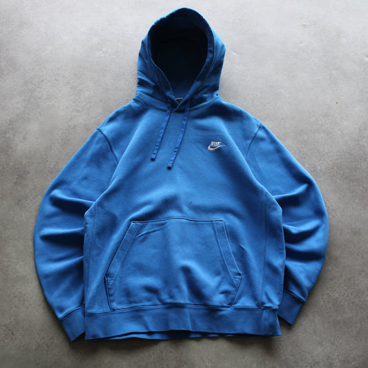 Nike Hoodie mit kleinem besticktem Logo (Mann-M) [ENTDECKT]