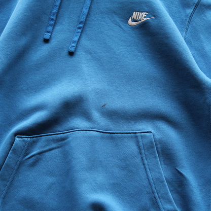 Nike Hoodie mit kleinem besticktem Logo (Mann-M) [ENTDECKT]