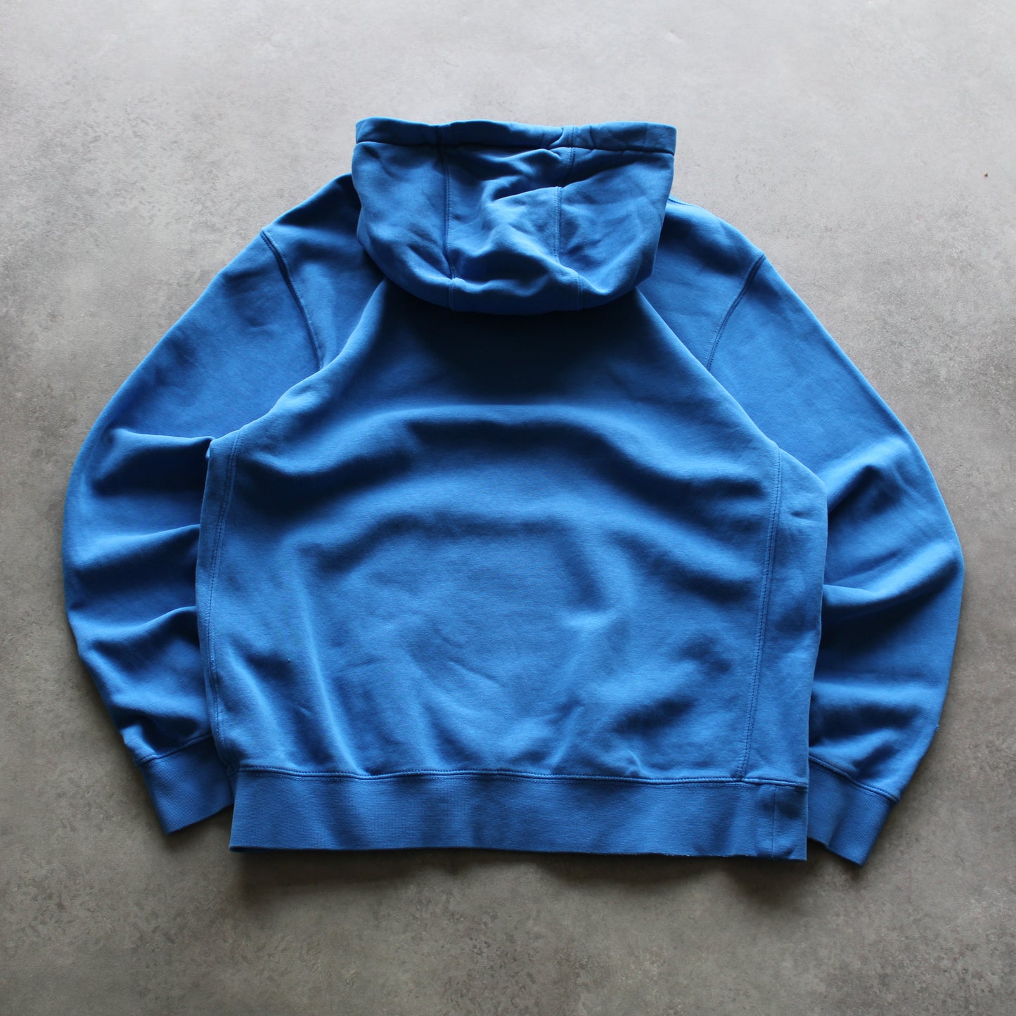 Nike Hoodie mit kleinem besticktem Logo (Mann-M) [ENTDECKT]