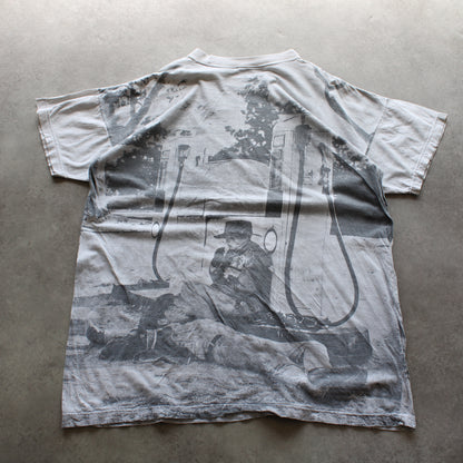 Vintage Gas Station Scene T-Shirt (Man-XXL)