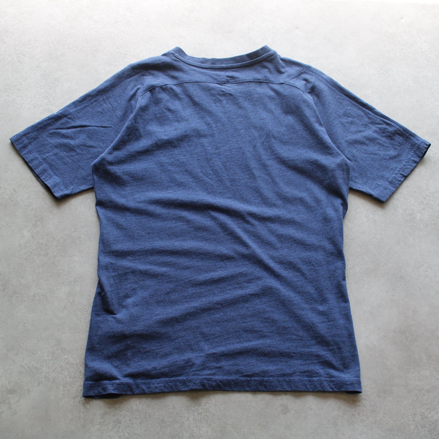 Fila Poloshirt mit kleinem bestickten Logo (Herren, XXL)