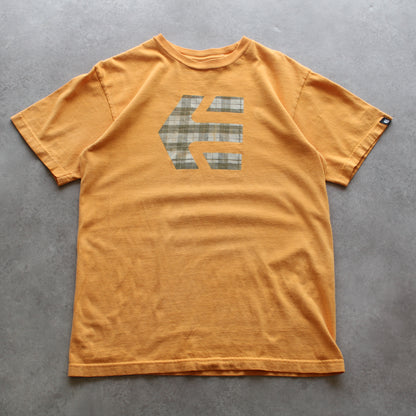 Fila Poloshirt mit kleinem bestickten Logo (Herren, XXL)