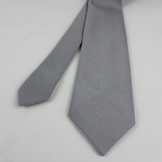 PATIO Light Grey Tie – Modern Simplicity
