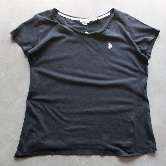 Fila Poloshirt mit kleinem bestickten Logo (Herren, XXL)