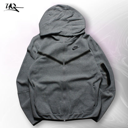 Nike Tech Fleece Hoodie (Kinder - 158 cm) 