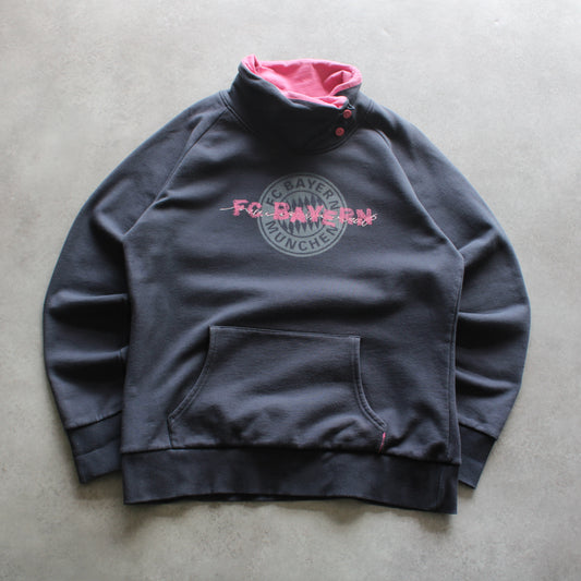 FC Bayern Turtle Neck Sweater (Woman-XXL)